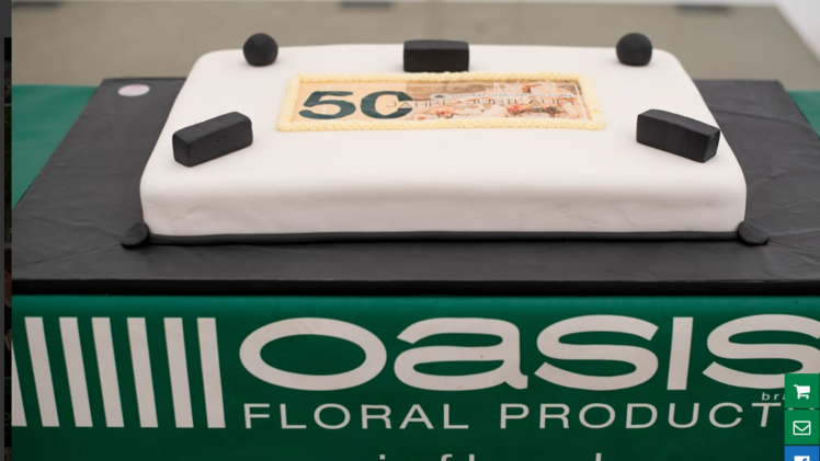 Der Geburtstagskuchen dürfte natürlich auch nicht fehlen. Bild: Smithers-Oasis.