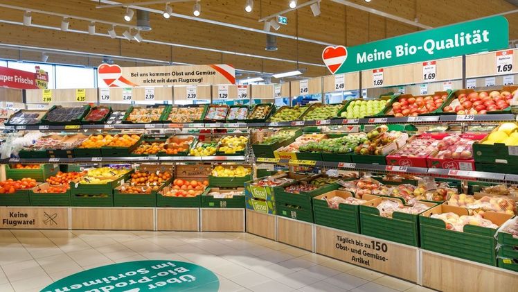 Das neue Filial-Konzept kommt bei Kunden und Mitarbeitern gut an. Bild: Lidl.