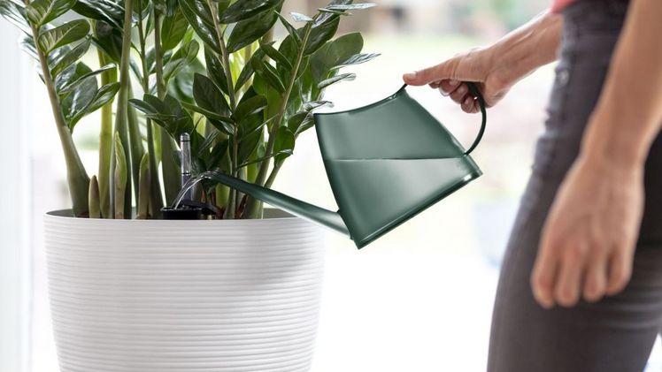 Die Gefäße der Casa Cosy-Serie haben eine Oberflächenstruktur in Wollfaden-Wickeloptik und sind für Outdoor und Indoor geeignet. Bild: Emsa.