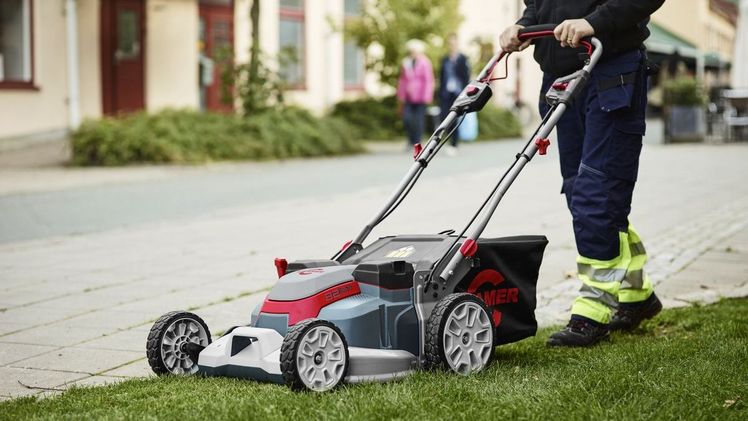 CRAMER 82V 61cm Dual blade mower06. Bild: Cramer.