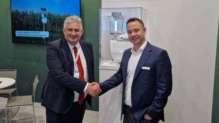 Dejan Jancic und Selim Ucer auf der Agritechnica 2025. Bild: Trapview/Doktar. 