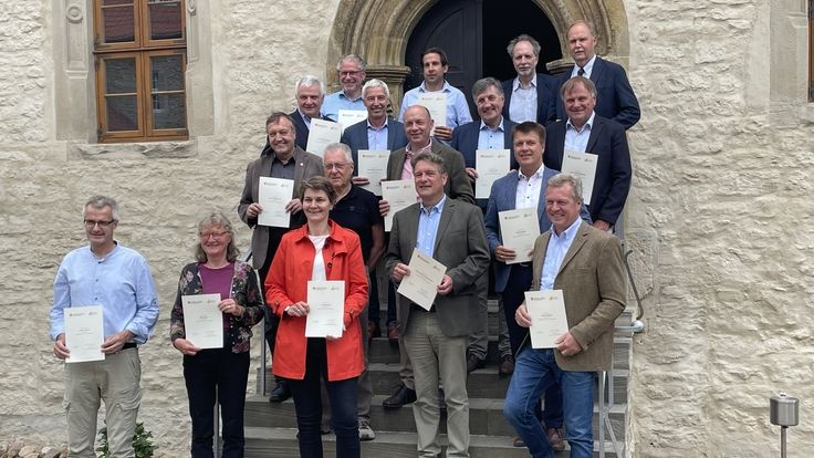 Start mit Urkunden: Der neue Fachbeirat für die Ackerbau- und Grünlandstrategie wurde berufen. Bild: ML.