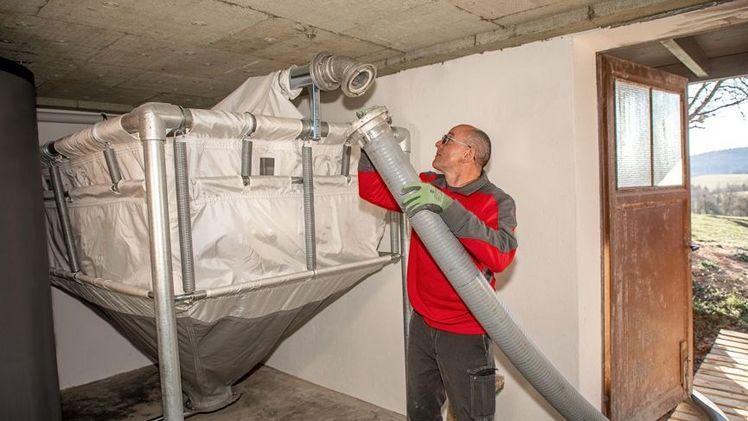 Die Lagerung von Pellets. Bild: © Deutsches Pelletinstitut. Die Lagerung von Pellets. Bild: © Deutsches Pelletinstitut.