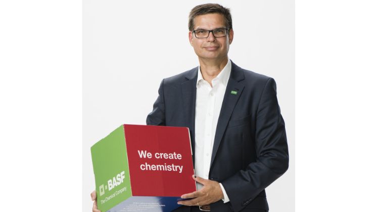 Dr. Dirk Voeste (56), Senior Vice President. Bild: BASF.