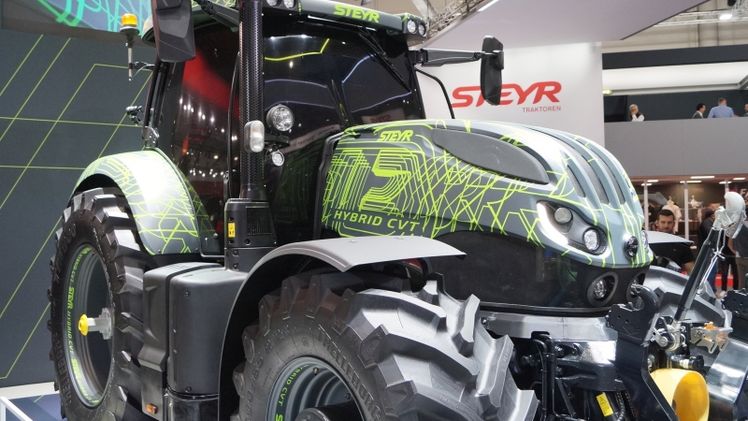 BMEL fördert die Forschung zu klimafreundlichen Traktoren mit einer Million Euro. Bild: GABOT.