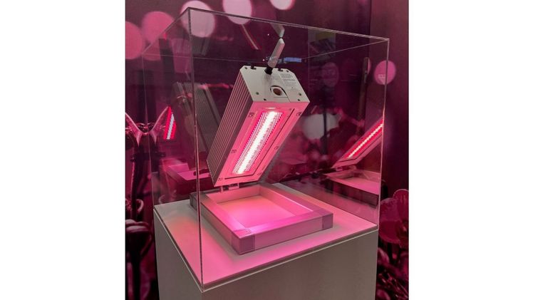 Oreon ist ein innovativer niederländischer Entwickler und Hersteller von Hightech-LED-Growlights für den Gartenbauindustrie. Bild: Oreon.