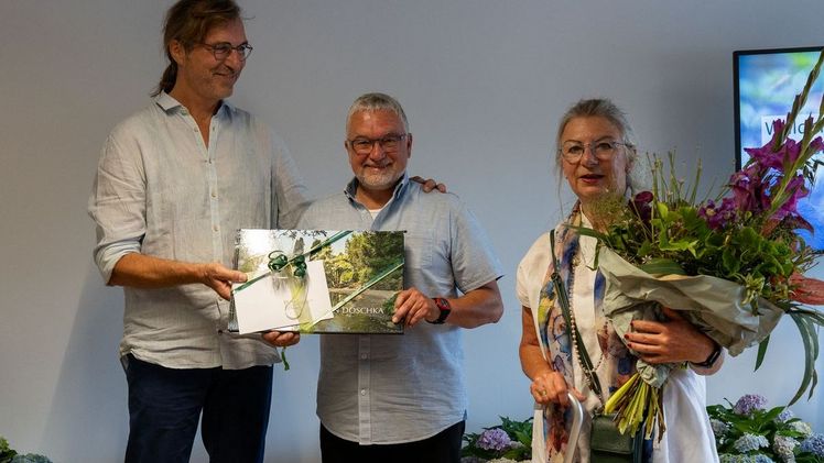 (v.l.n.r.) Erhard Schollenberger, Michael Heck mit Ehefrau. Bild: VGL-BW.