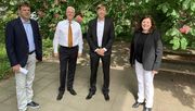 v.l.n.r.: Udo Lindenlaub (FGL Reg. Präs Th.), Stefan Schneider und Michael Burchardt, Geschäftsführer der BBT und Heike Troue (FGL Geschäftsfüherin). Bild: FGL.