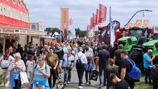 Viele Besucher auf der Tarmstedter Ausstellung. Bild: © TA/Dirk Gieschen.