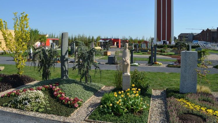 Die friedhofsgärtnerische Ausstellung auf der Landesgartenschau zeigt Grabgestaltung von Urnen- und Wahlgräbern. Bild:Landesverband Gartenbau NRW.