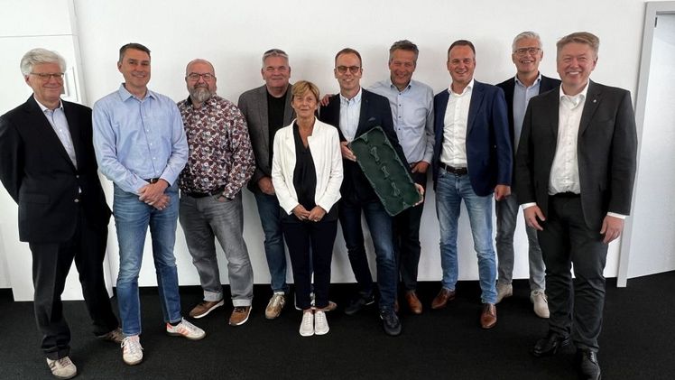 Vorstand und Aufsichtsrat der Euro Plant Tray eG. Bild: Euro Plant Tray eG.