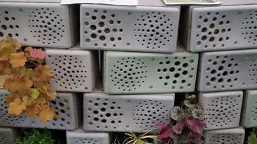 BugInn's,sind preisgekrönte Insektenhotels in niederländischem Design. Bild: GABOT.