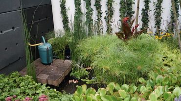 Rainblocks sind ein moderner und funktionell gestalteter Ersatz für das traditionelle Regenwasserfass. Bild: GABOT.