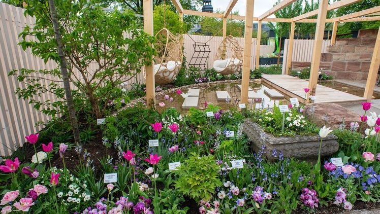 Themengarten der Firmen Lindenlaub GmbH und Außengestaltung Vogt auf der Bundesgartenschau in Erfurt. Bild: FGL.