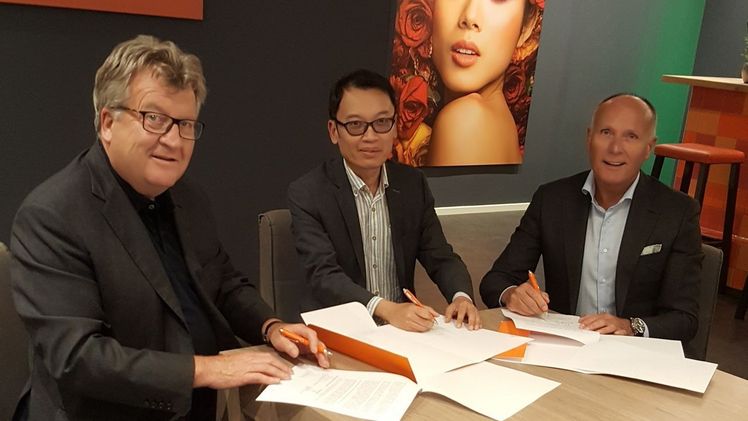 Biense Visser, Felix Loh und Harry Kloppenburg. Bild: Dummen Orange.