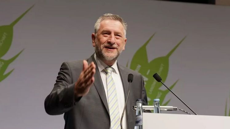 Der neue DBV-Vizepräsident Günther Felßner auf dem Deutschen Bauerntag in Münster. Bild: BBV.